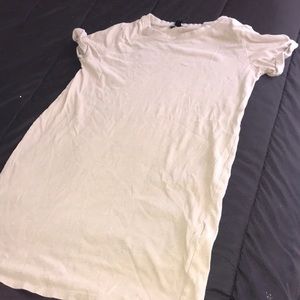 Nude T shirt dress 😍